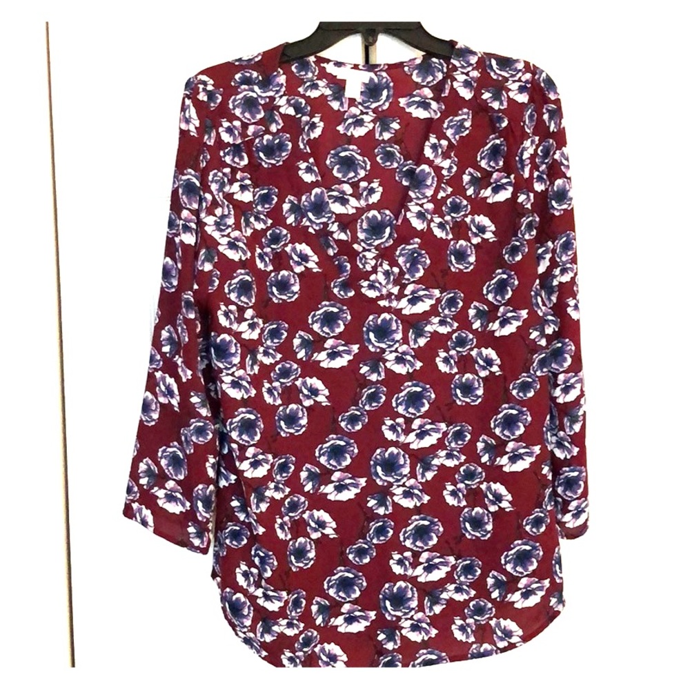 Like New Hinge Floral Blouse Size M